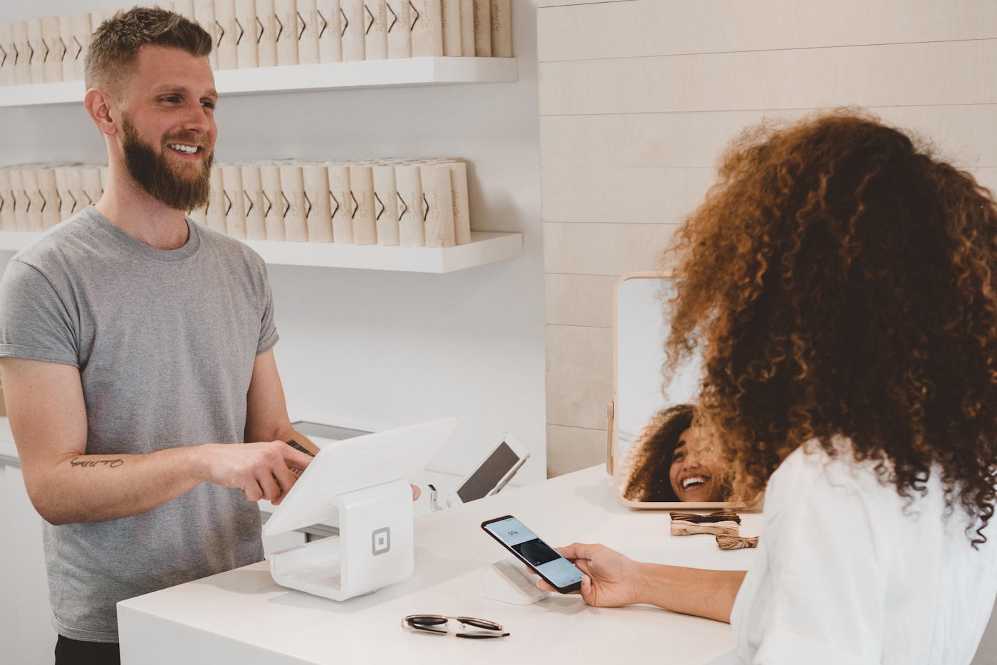 Retail & Ecommerce